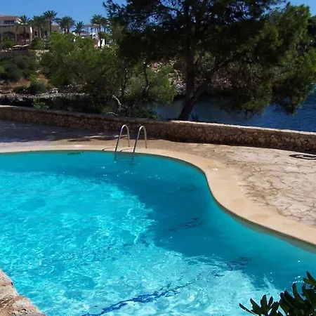 Sea Frontline 'ernesto'. Pool. Wifi Apartment