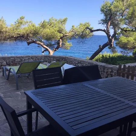 Sea Frontline 'ernesto'. Pool. Wifi Apartamento