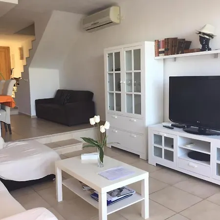 Sea Frontline 'ernesto'. Pool. Wifi Apartment Santanyi